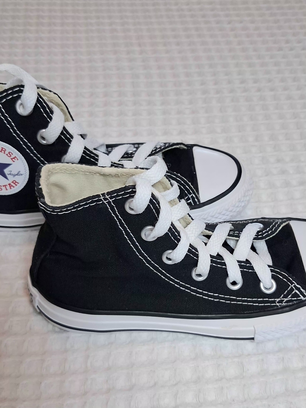 Converse Black Canvas High-Top Sneakers with White Accents Unisex Kids Size 11 - Picture 12 of 13